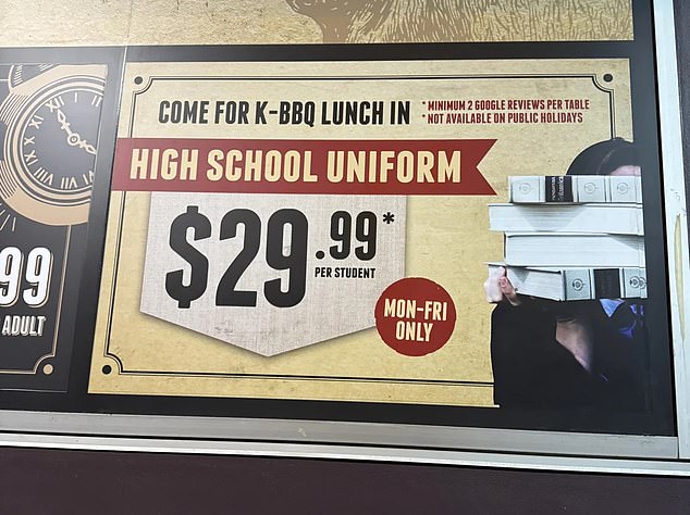 A popular Korean barbecue restaurant has attracted attention after offering students a discount if they show up to lunch in their school uniforms.