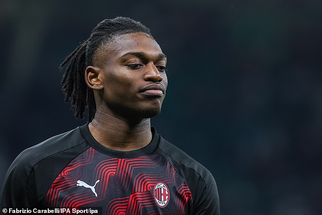 AC Milan Rafael Leao angrily told a journalist 