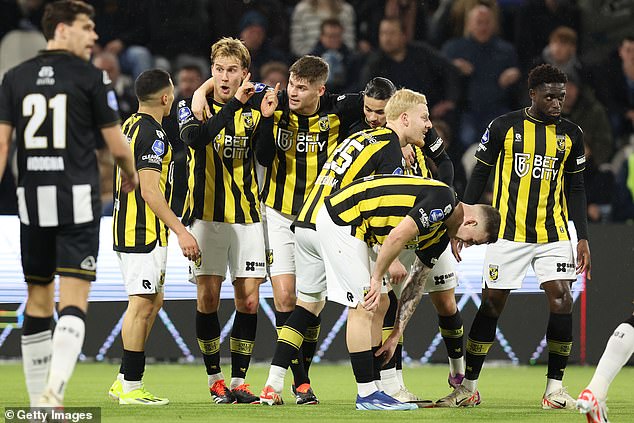 Dutch side Vitesse received an 18-point deduction on Friday due to license issues.