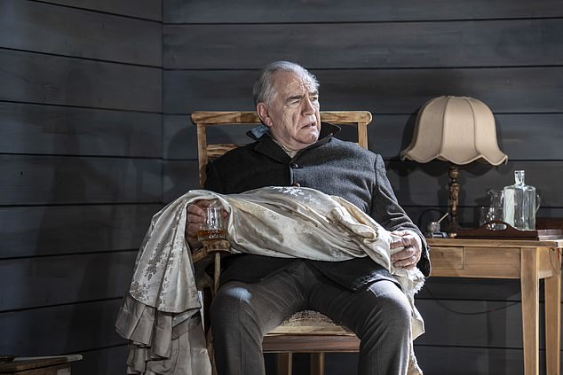 Eugene O'Neill's 1941 American autobiographical drama, now starring Brian Cox as actor, director and patriarch of a dysfunctional family, is sometimes hailed as one of the greatest plays of the 20th century.