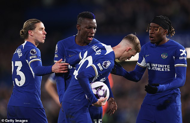 Three Chelsea players were involved in a fight on the pitch before Cole Palmer's penalty against Everton.
