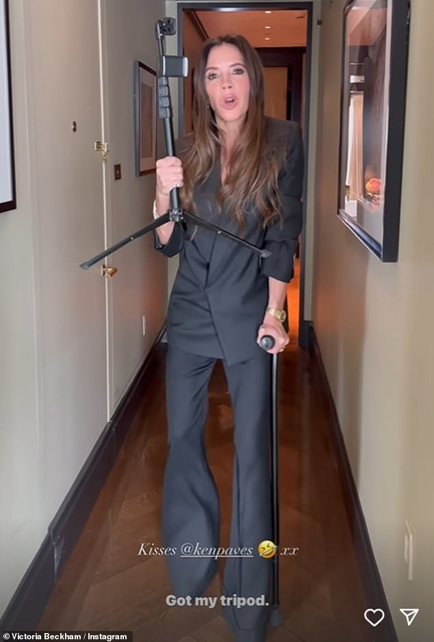 Victoria Beckham showed her fans that she won't let her broken foot stop her from returning to work.