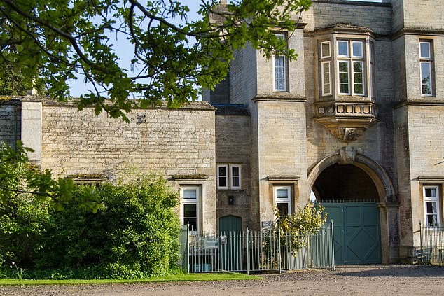 Enjoy private access to the Easton Estate and Walled Gardens by staying at its Gatehouse Lodge