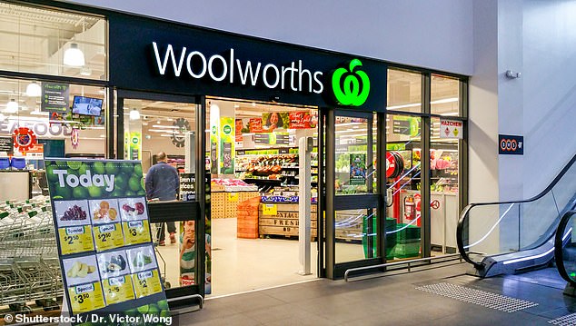 Supermarket giant Woolworths has temporarily removed the Everyday Pay option from its Everyday Rewards app after several customers were affected by a 