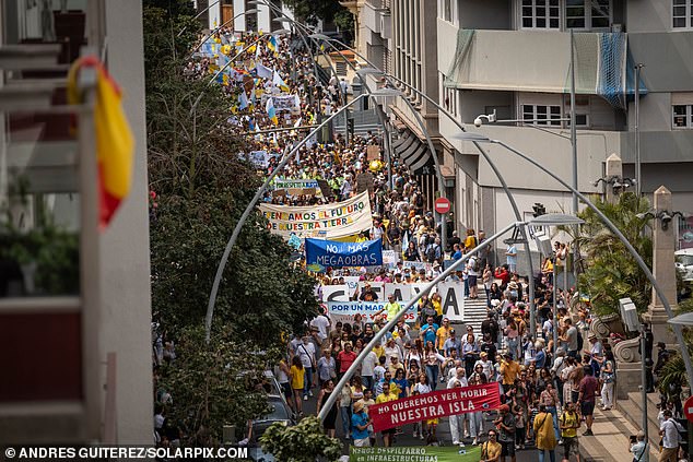 Protesters packed Weyler Square in Santa Cruz, the capital of Tenerife, the starting point of a march on the popular British tourist island, on April 20.