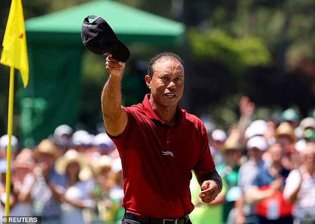 Tiger Woods will receive up to 100 million dollars
