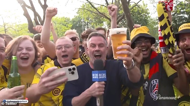 Jamie Carragher hilariously drank a beer live on TV before the Dortmund-PSG match