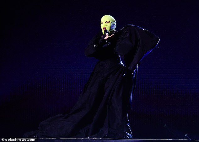 The Grammy-winning singer wore a black kimono by designer Eyob Yohannes