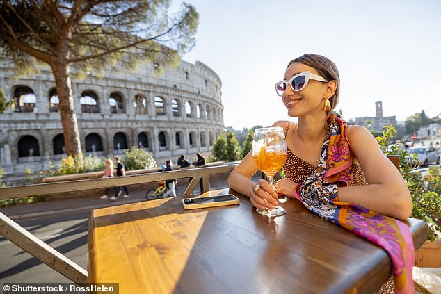 Helena advises avoiding the Aperol spritz, which is only for tourists