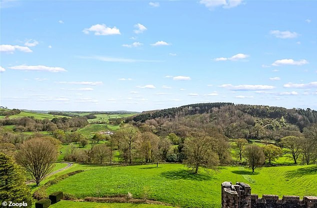 The private roof terrace has panoramic views of the beautiful surrounding countryside.