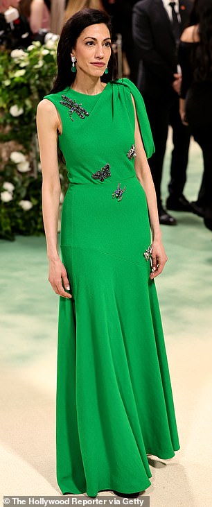 This year, Huma opted for a bold green stress from Erdem, which she paired with bright green earrings.