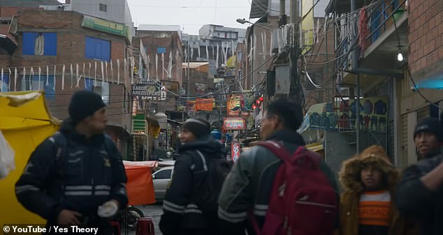 To make matters worse, Ammar discovers upon arriving in La Rinconada that there are only three hot water showers in the entire town where about 50,000 people reside.