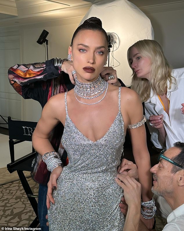 The Society Management Model enlisted hairstylist Harry Josh to style her severe top bun and makeup artist Sam Visser to fully contour her complexion, which was prepped with a facial by Dr. Barbara Sturm.