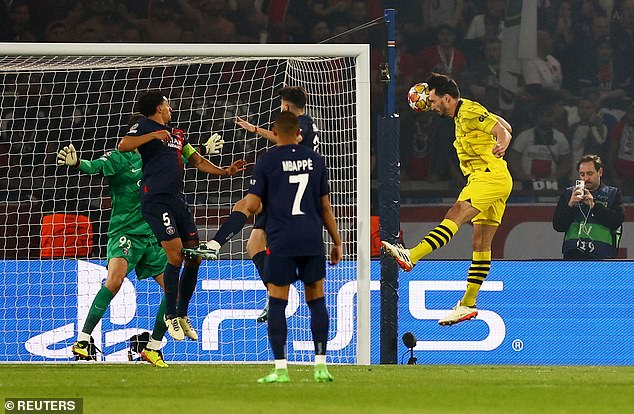 Borussia Dortmund's Mats Hummels scored the only goal of the game in the second leg victory.