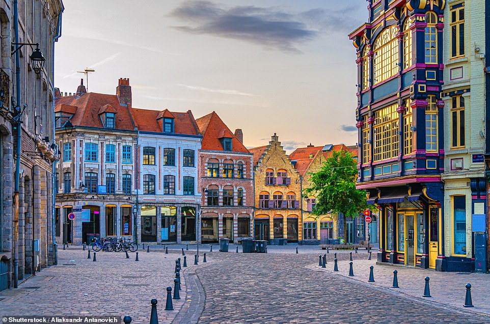 Lille comes in third and has a charming old town of cobblestone streets and colorful buildings.