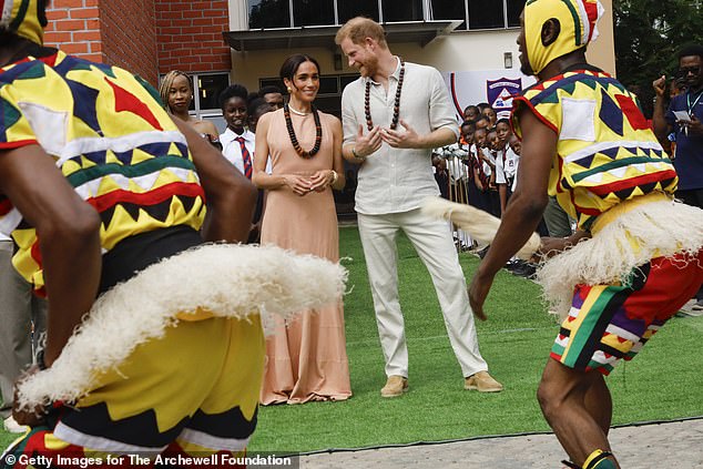 Harry gave his own speech on mental health, evoking memories of his suffering after the death of his mother, Princess Diana, when he referred to the people who 