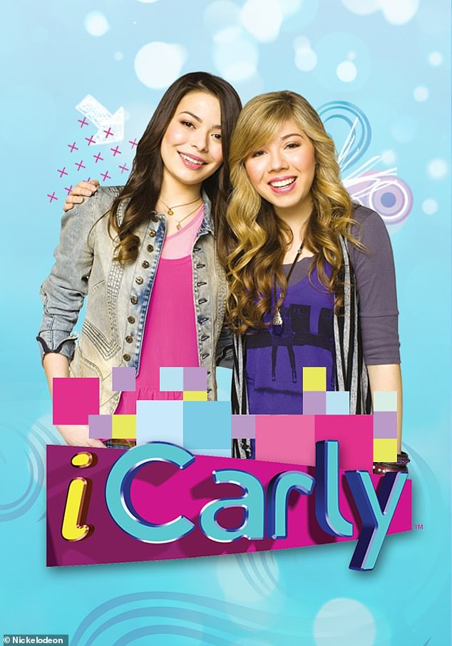 Cosgrove became a household name as a lead character on the Nickelodeon series iCarly, which aired for six seasons starting in 2007; she is pictured with Jennette McCurdy