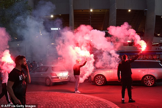 PSG fans gathered in front of the Parc des Princes on Friday night following Mbappé's message.