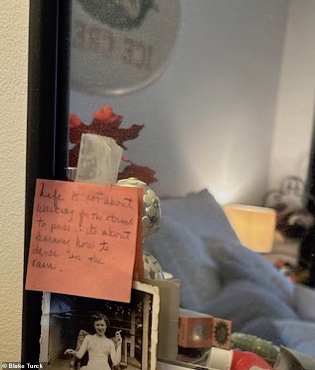 Blake Turck shared the touching story of how he discovered his mother's last message: a simple but profound Post-it note with the timeless tagline: 