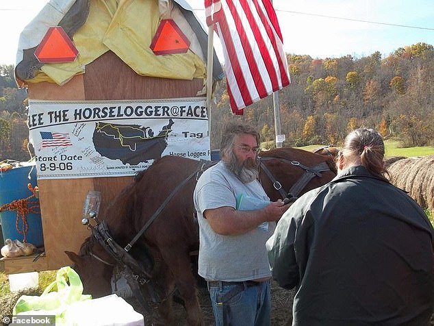 In 2009, Lee had a team of horses and a 50-foot-long wagon. Today she has a horse named Jessie, who travels at 3 mph.