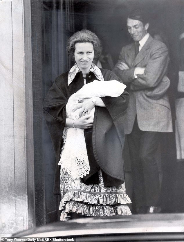 Princess Anne leaving the Lindo Wing of St Mary's Hospital with baby Zara in her arms, 19 May 1981