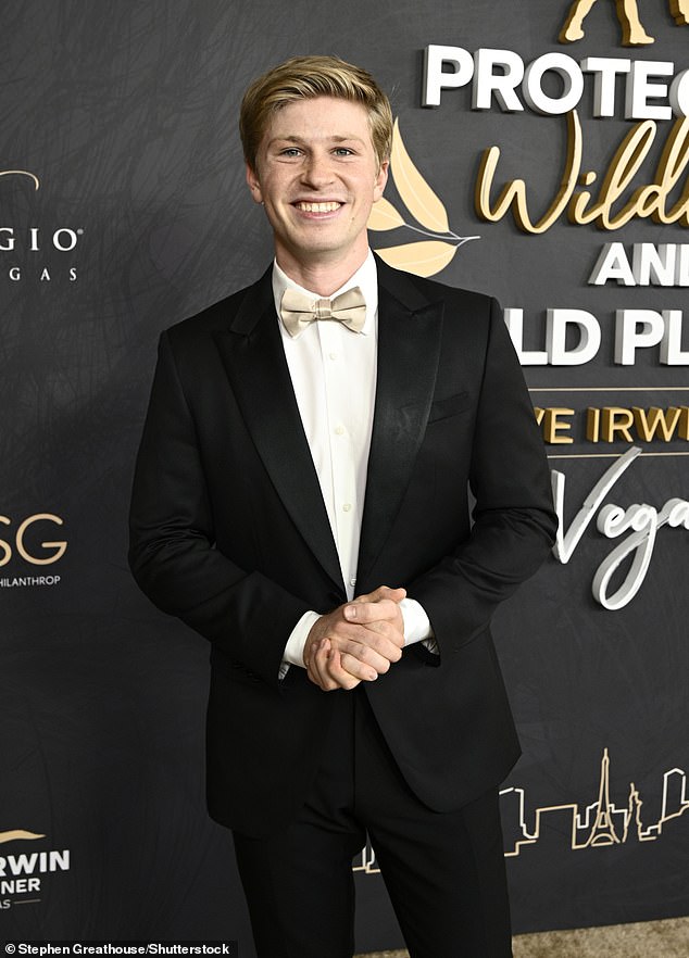 Elsewhere, Robert looked truly dapper in a classic tuxedo paired with a dapper bow tie.