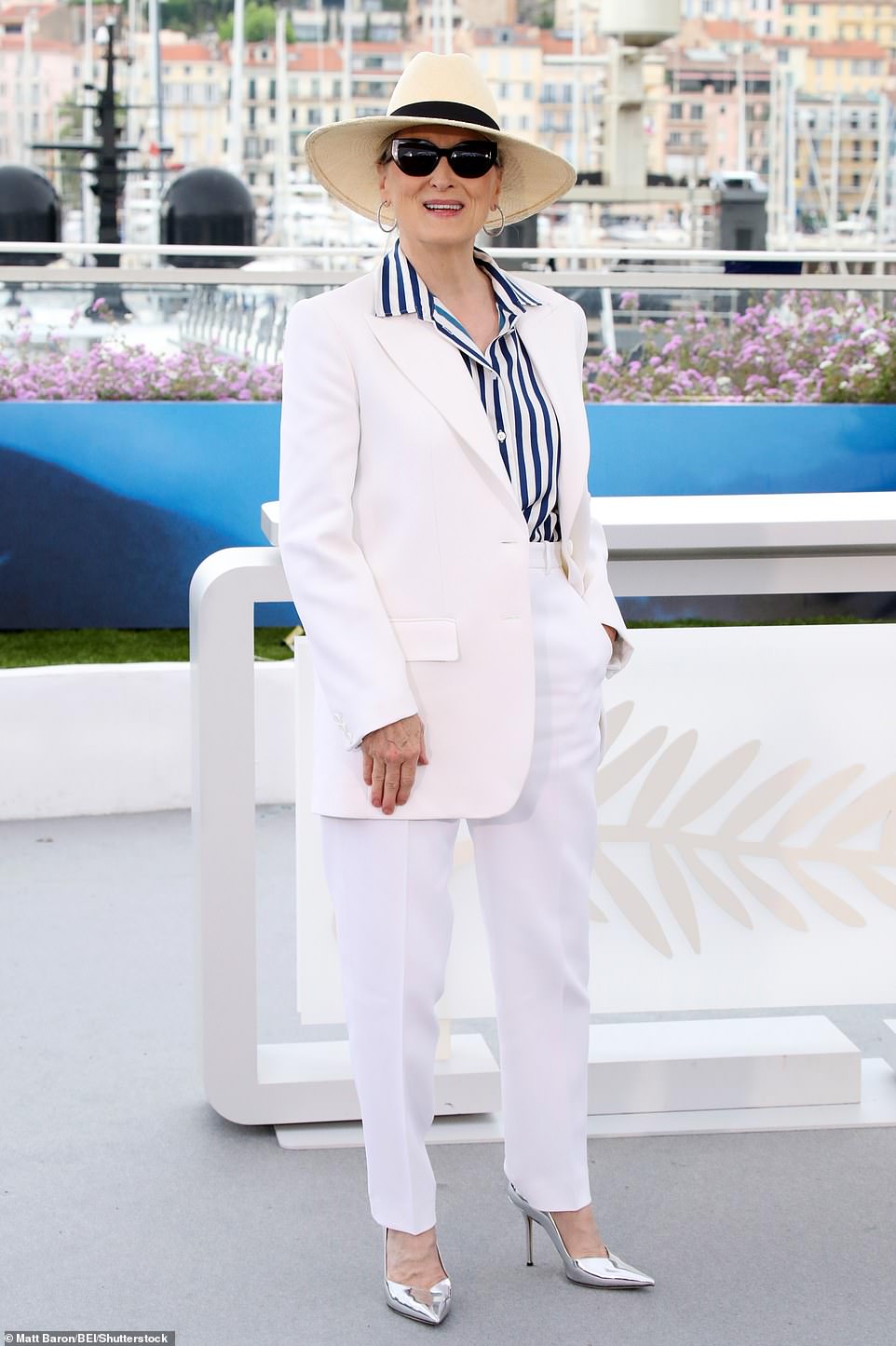 Meryl Streep was the epitome of elegance as she attended a photo call ahead of the Cannes Film Festival opening ceremony on Tuesday night.