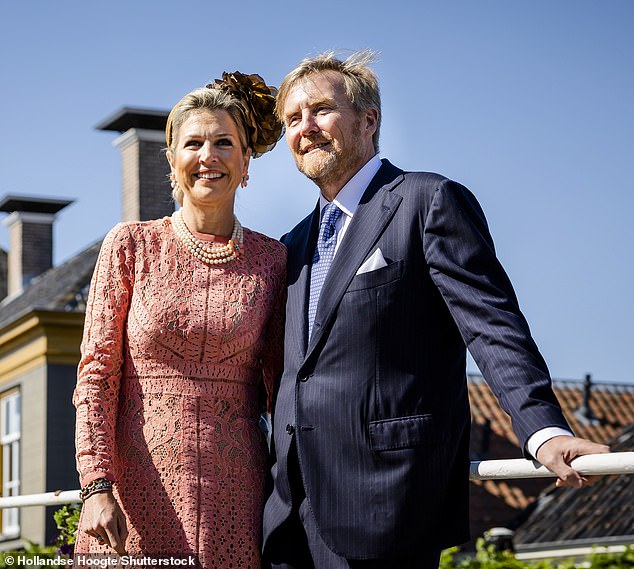 Queen Máxima captivated today in Groningen with her husband, King Willem-Alexander.