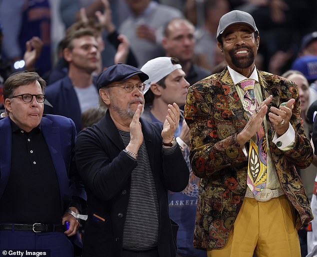 LR Bob Costas, Billy Crystal and Walt Frazier