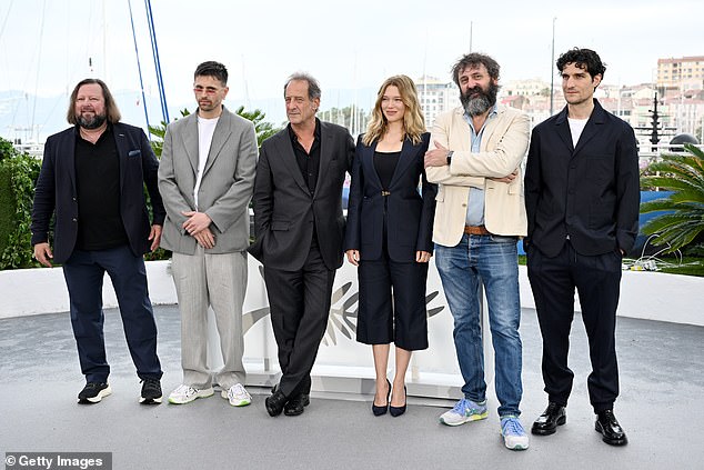 Along with Léa, it stars Vincent Lindon, Louis Garrel, Raphaël Quenard and Manuel Guillot.