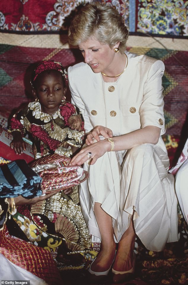 The jewelery resembled what Diana wore when she visited the country in 1990 with her then-husband Charles, just two years before they separated.