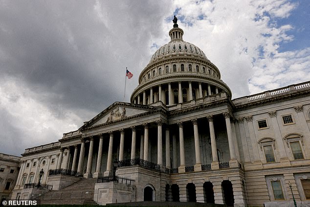 Capitol Police investigating after bag of cocaine found in 'busy' area