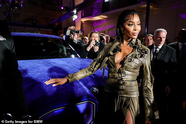 Talking about the new car, Naomi said: It's very fashionable, it's innovative, it's a masterpiece, it has a lot of technology and it's my favorite color?