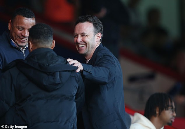 Crystal Palace's Dougie Freedman remains favorite for sporting director role