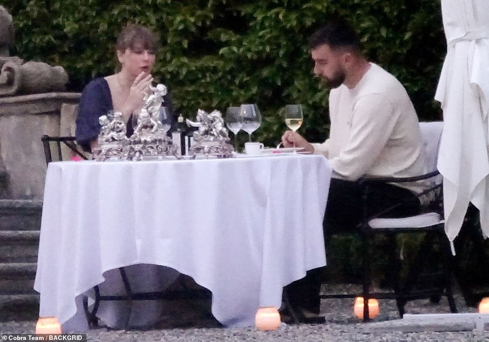 The couple enjoys the romantic surroundings of Lake Como.