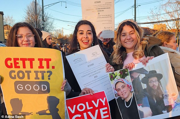 The protests were organized by Adina Sash, an activist and EMT based in Flatbush, Brooklyn.