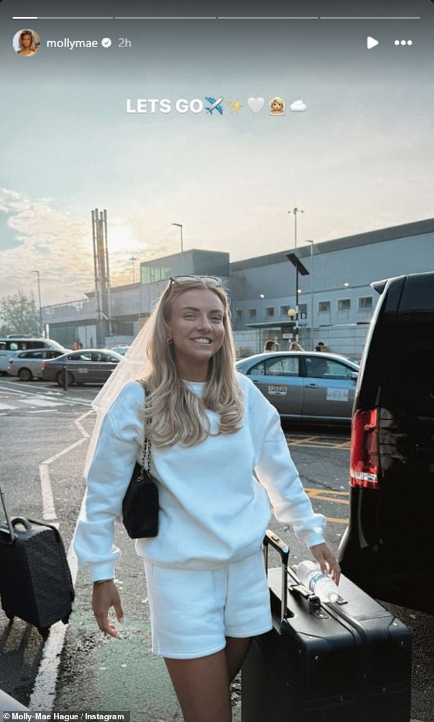 Molly-Mae shared sweet snaps of her sister dressed all in white for the weekend and getting ready to board the plane with all her friends.