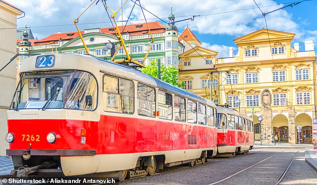 Speed ​​up your exploration: trams 