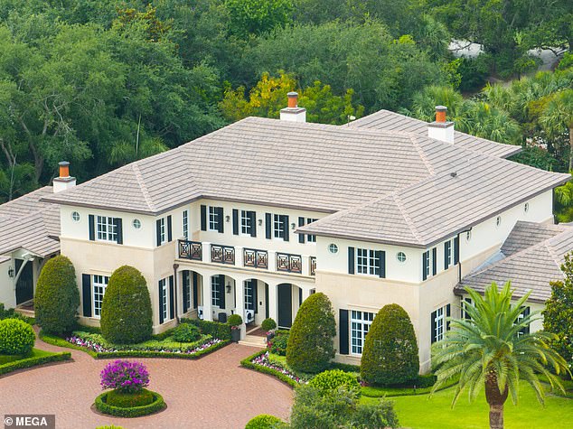 This is the house where Stoll and McIlroy lived in a gated community in Jupiter, Florida.