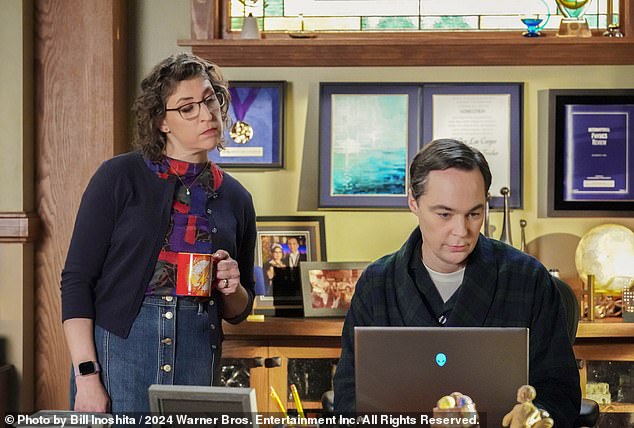 Jim Parsons and Mayim Bialik reprized their Big Bang Theory characters, Sheldon Cooper and Amy Fowler, for the first time in five years.