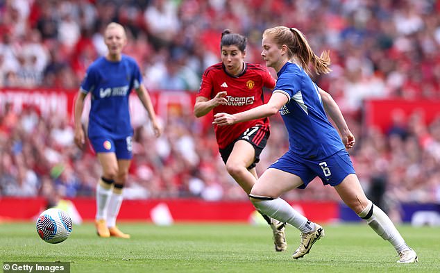 Sjoeke Nusken (right) scored Chelsea's third, finishing a low cross into an empty net.