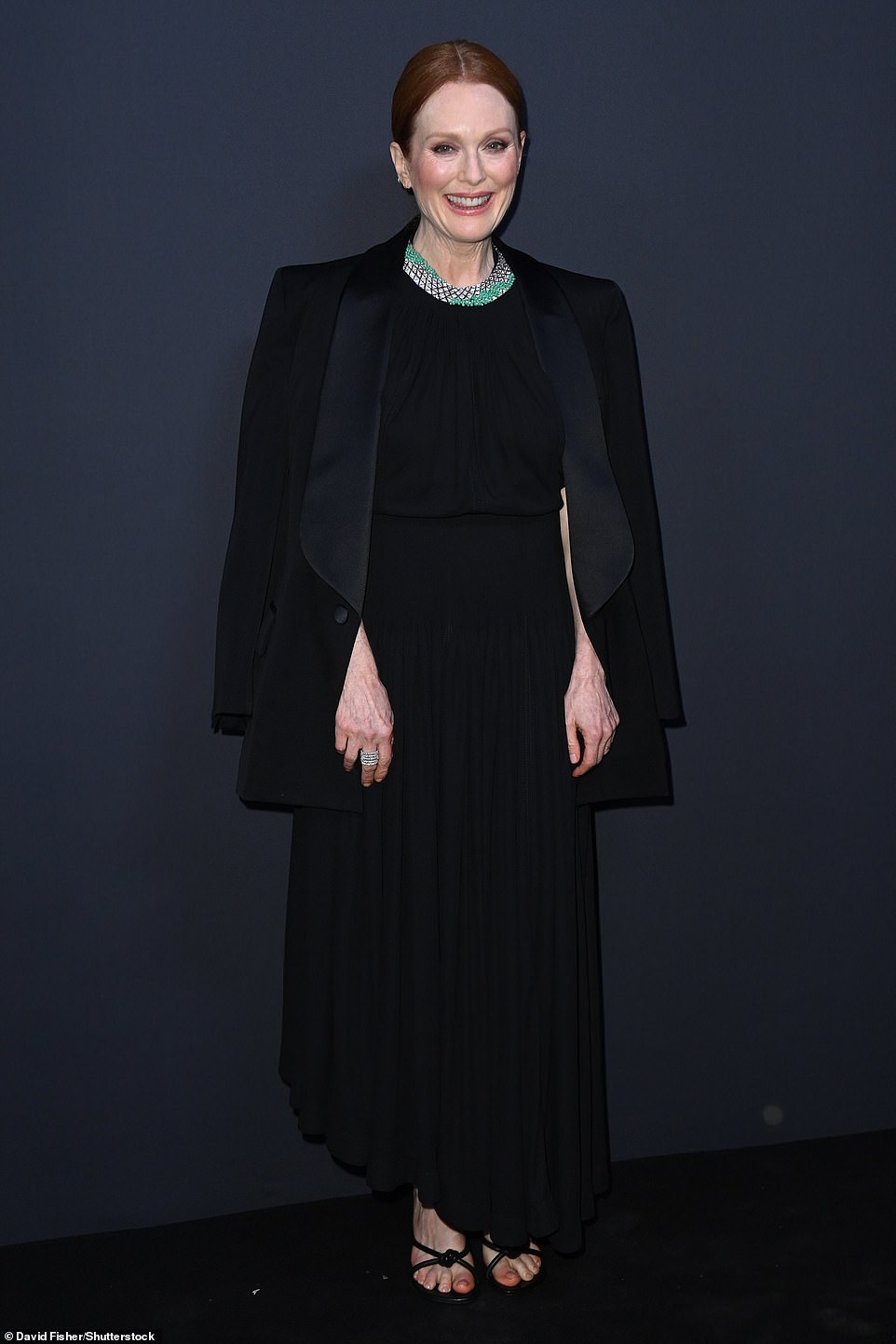 Also attending the event was Julianne Moore, who also made sure to put her best fashion foot forward in a draped black dress.