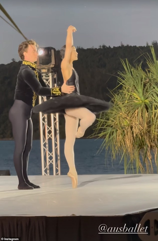 Guests enjoyed a private ballet performance by members of the Australian Ballet, who danced into the sunset with the Coral Sea as a backdrop.