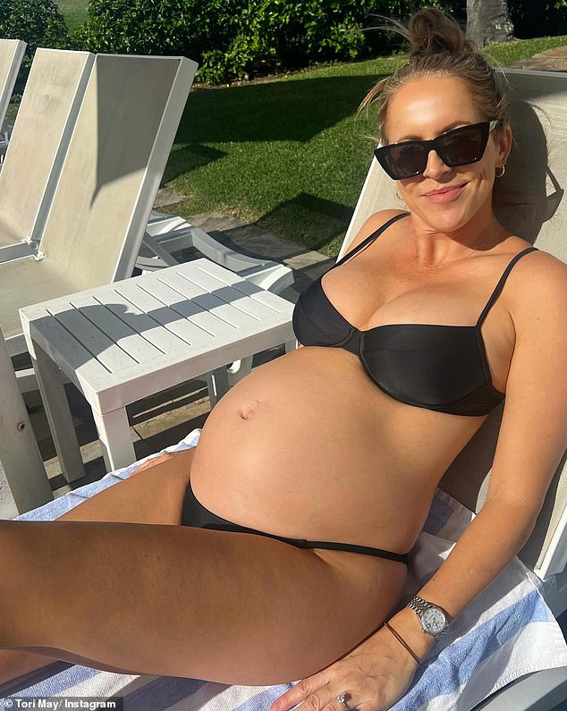 On Monday, Tori shared an update about her pregnancy while lounging poolside at the Sheraton Grand Mirage on the Gold Coast.