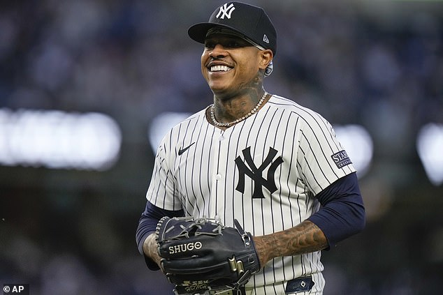 The announcers revealed that the Super Bowl champion was a guest of pitcher Marcus Stroman.