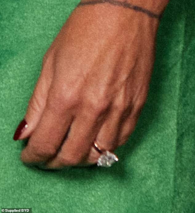 However, it was the stunning diamond sparkler she wore on her ring finger that caught the most attention, sparking rumors that she and Kelly had quickly become engaged.