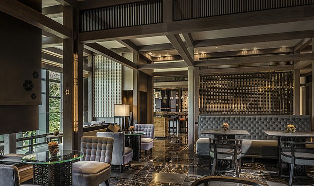 The Lounge & Bar serves everything from coffee and pastries to after-dinner drinks.