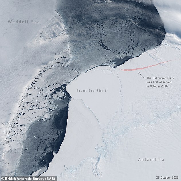 The horizontal crack is called Halloween Crack because it was discovered on October 31, 2016. The last measurement of the crack (before the separation event) placed it at approximately 30 miles wide.