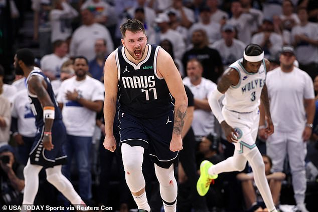 Luka Doncic scored 15 of his 33 points in the fourth quarter to lead Dallas to a 108-105 victory.