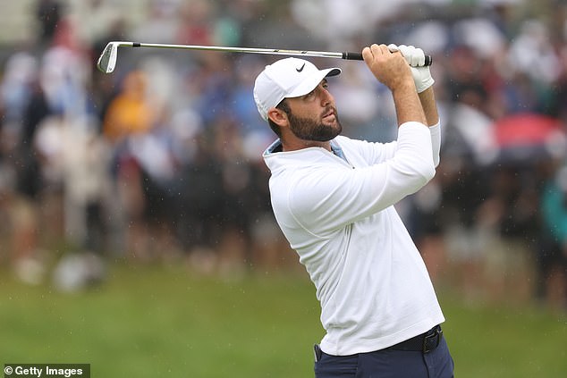 Hours later, Scheffler returned to the course and birdied two of his first three holes.